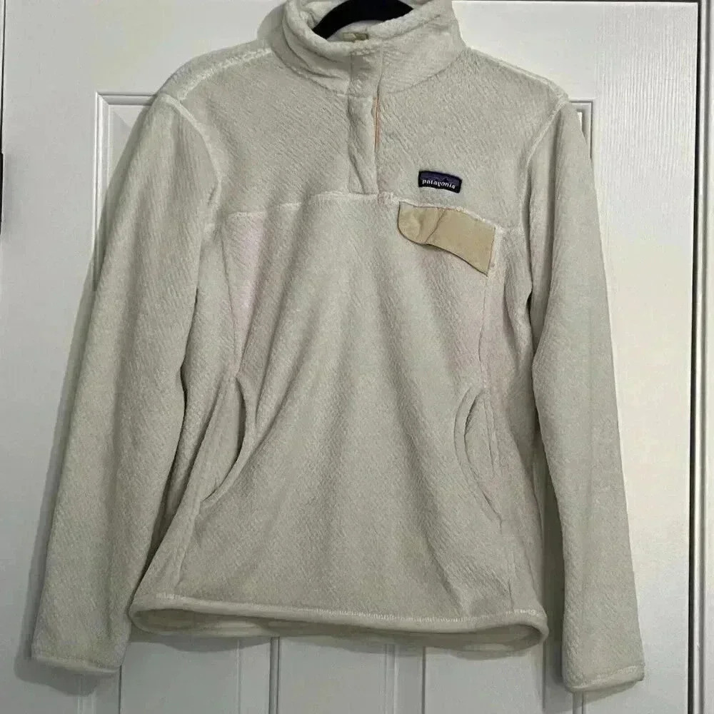 Patagonia Cream Fleece Sweatshirt